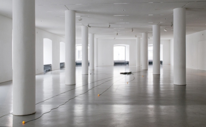 Installation »306,05 m/sec« von Peter Rösel, 2. Mai bis 31. August 2014, Galerie im Prediger Schwäbisch Gmünd